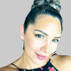 Adriana Calzada