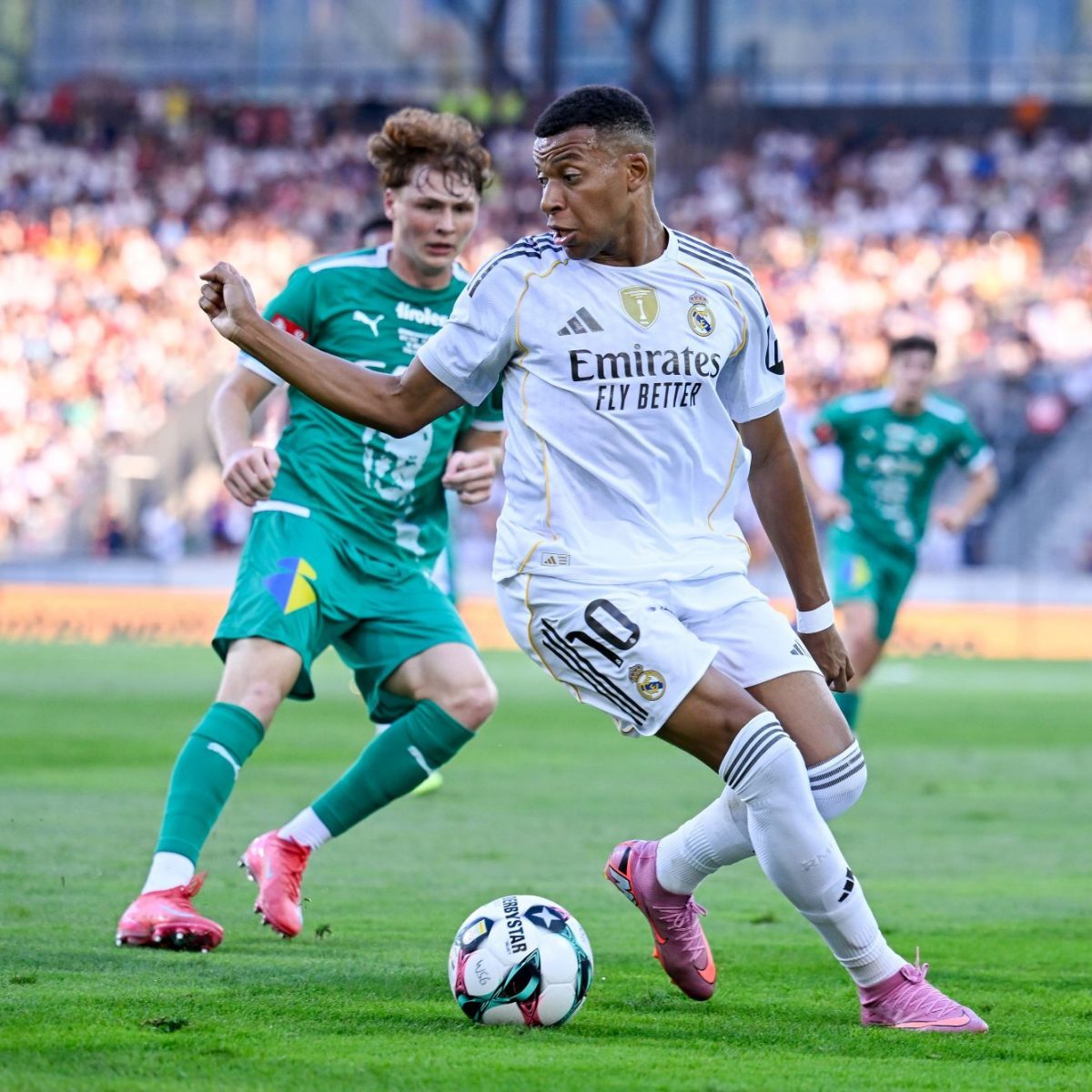 Real Madrid x Osasuna Palpites - Apostas, Odds e Escalações
