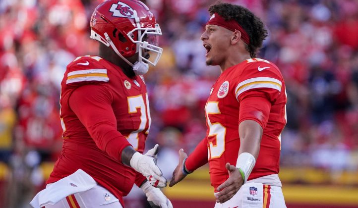 NFL Super Bowl Odds: Chiefs (+600) And Eagles (+800) Lead 