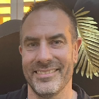 Greg Farrar