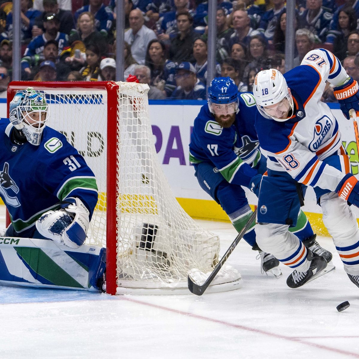 Oilers vs. Canucks Predictions, Odds and Picks